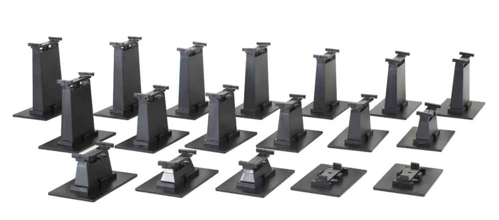 E-Z Track®Accessories*Bachmann Trains 18-Piece Graduated Pier Set (HO Scale)