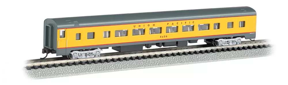 Smooth-Side Cars*Bachmann Trains 85ft Smooth-Sided Coach - Union Pacific®