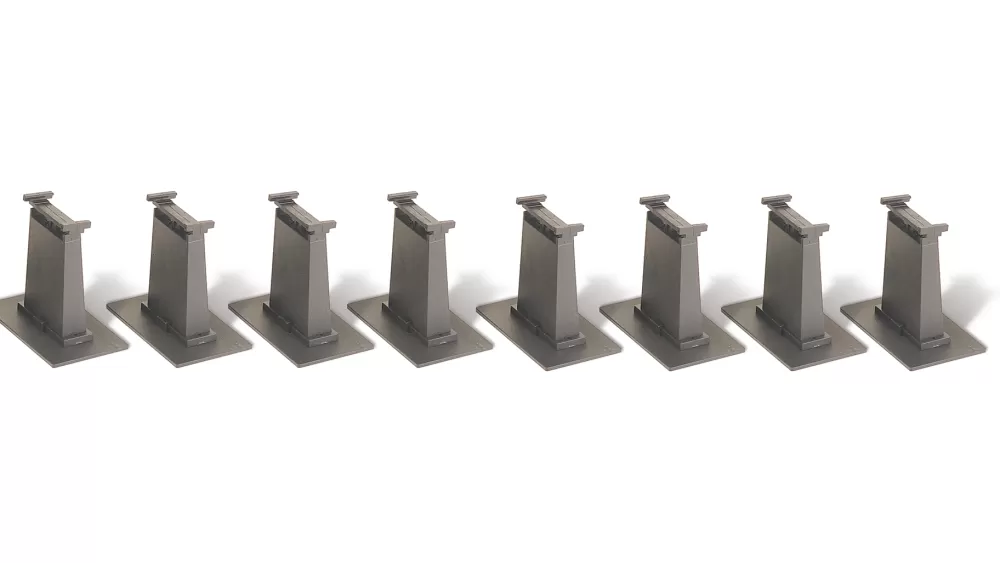 E-Z Track® Accessories*Bachmann Trains 8-Piece Tall Pier Set (N Scale)