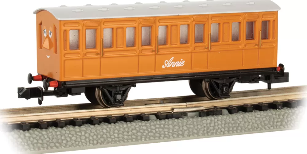 Rolling Stock*Bachmann Trains Annie Coach