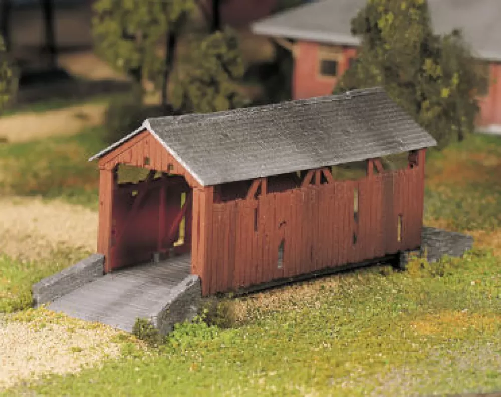 Kits*Bachmann Trains Covered Bridge