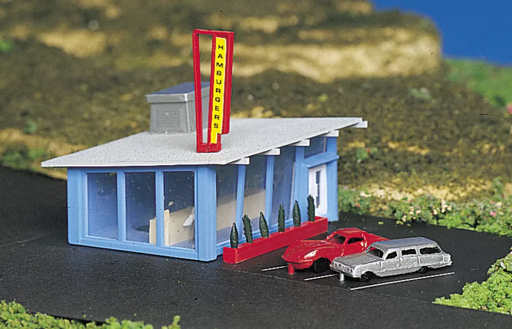 Plasticville® U.S.A.*Bachmann Trains Drive-In Burger Stand