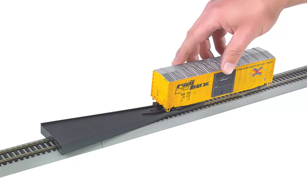 E-Z Track®Accessories*Bachmann Trains E-Z® Railer (HO Scale)