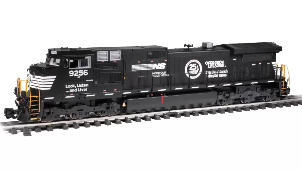 Ge Dash 9*Bachmann Trains GE Dash 9 - Norfolk Southern #9256