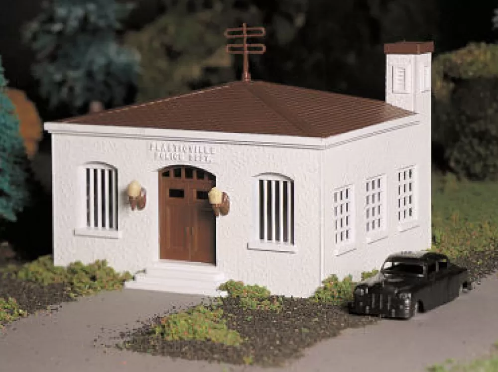 Kits*Bachmann Trains Police Station With Police Car