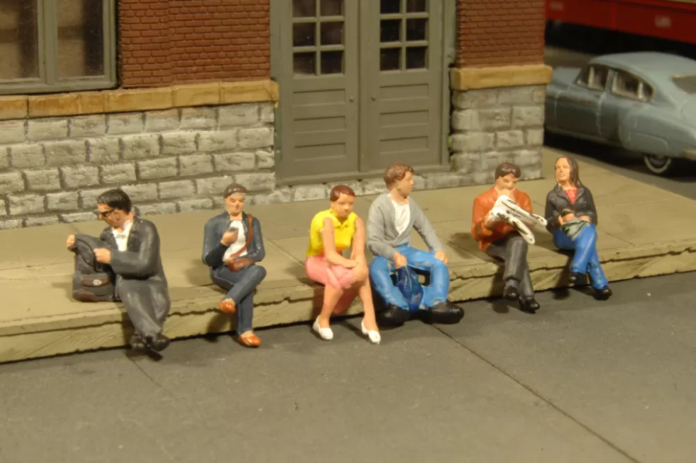 Minature Figures | Ho Scale Figures*Bachmann Trains Seated Platform Passengers - HO Scale