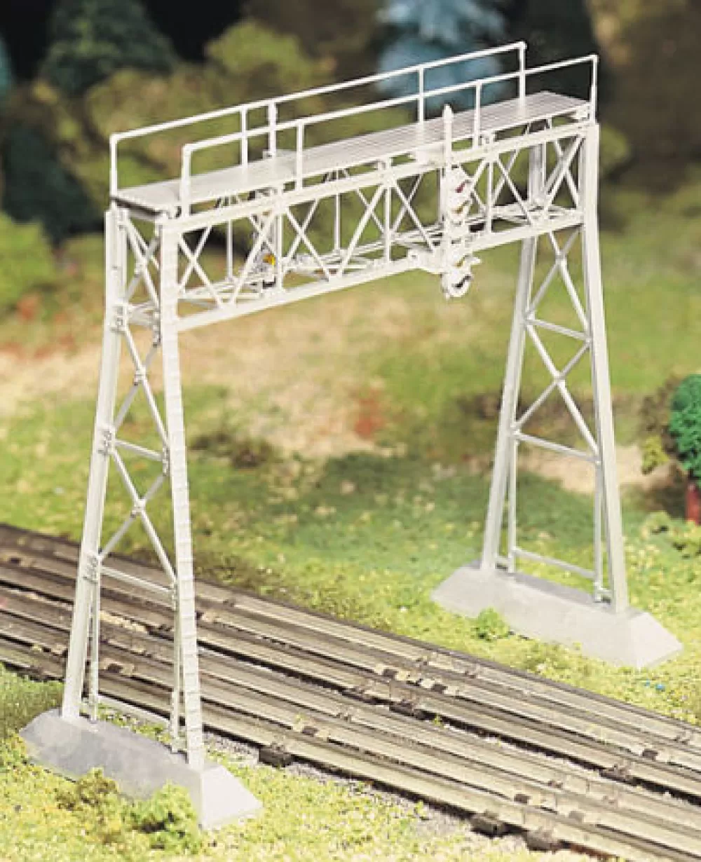 Kits*Bachmann Trains Signal Bridge