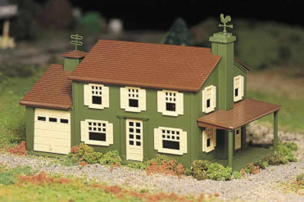 Kits*Bachmann Trains Two-Story House